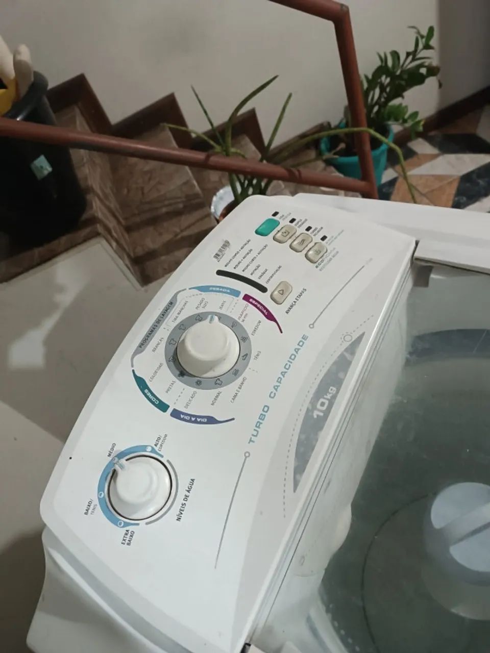 Lavadora Electroluxs 10 kilos ótimo estado funciona perfeitamente - Foto 2