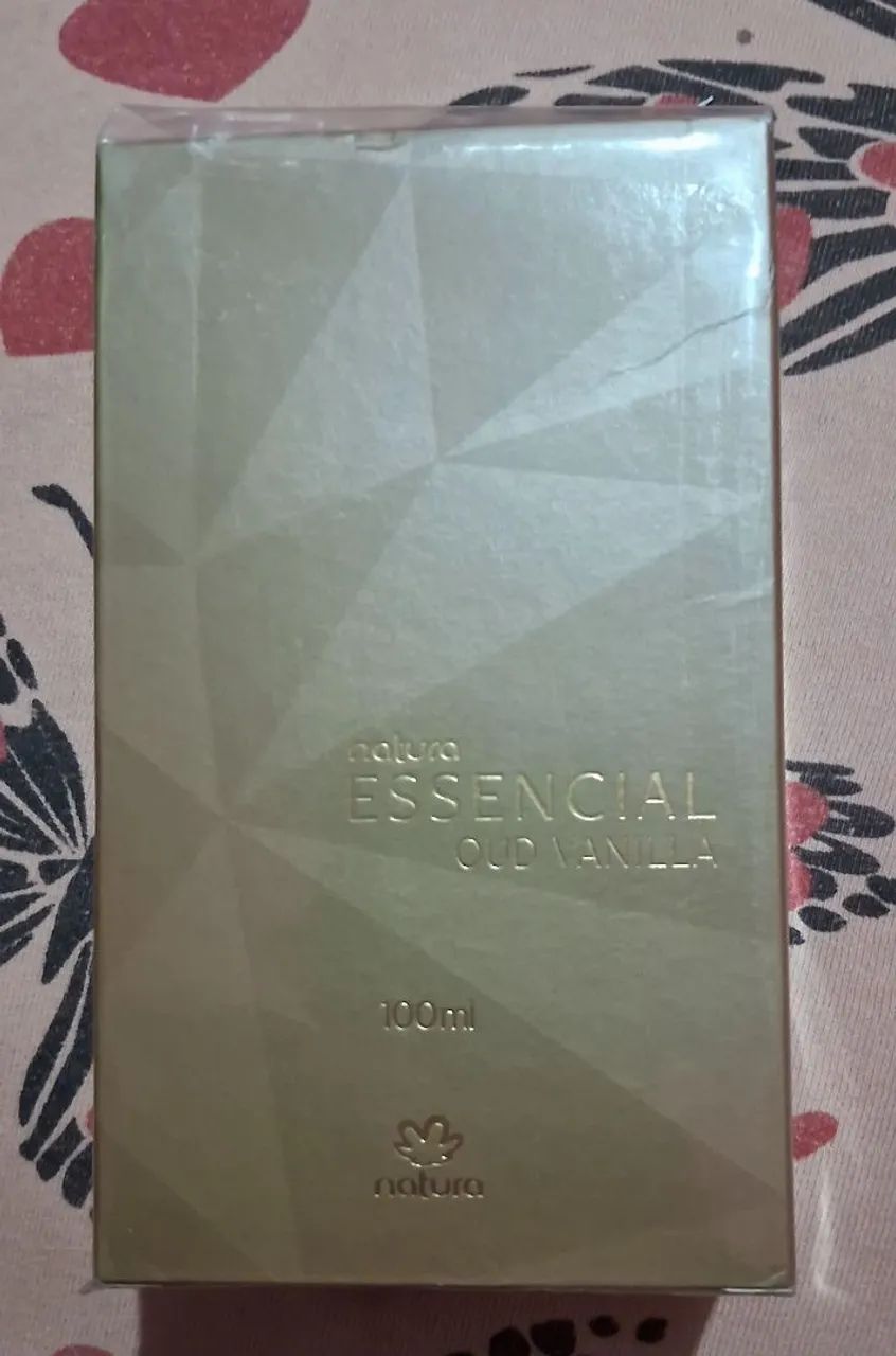 Perfume Essencial Oud Vanilla
