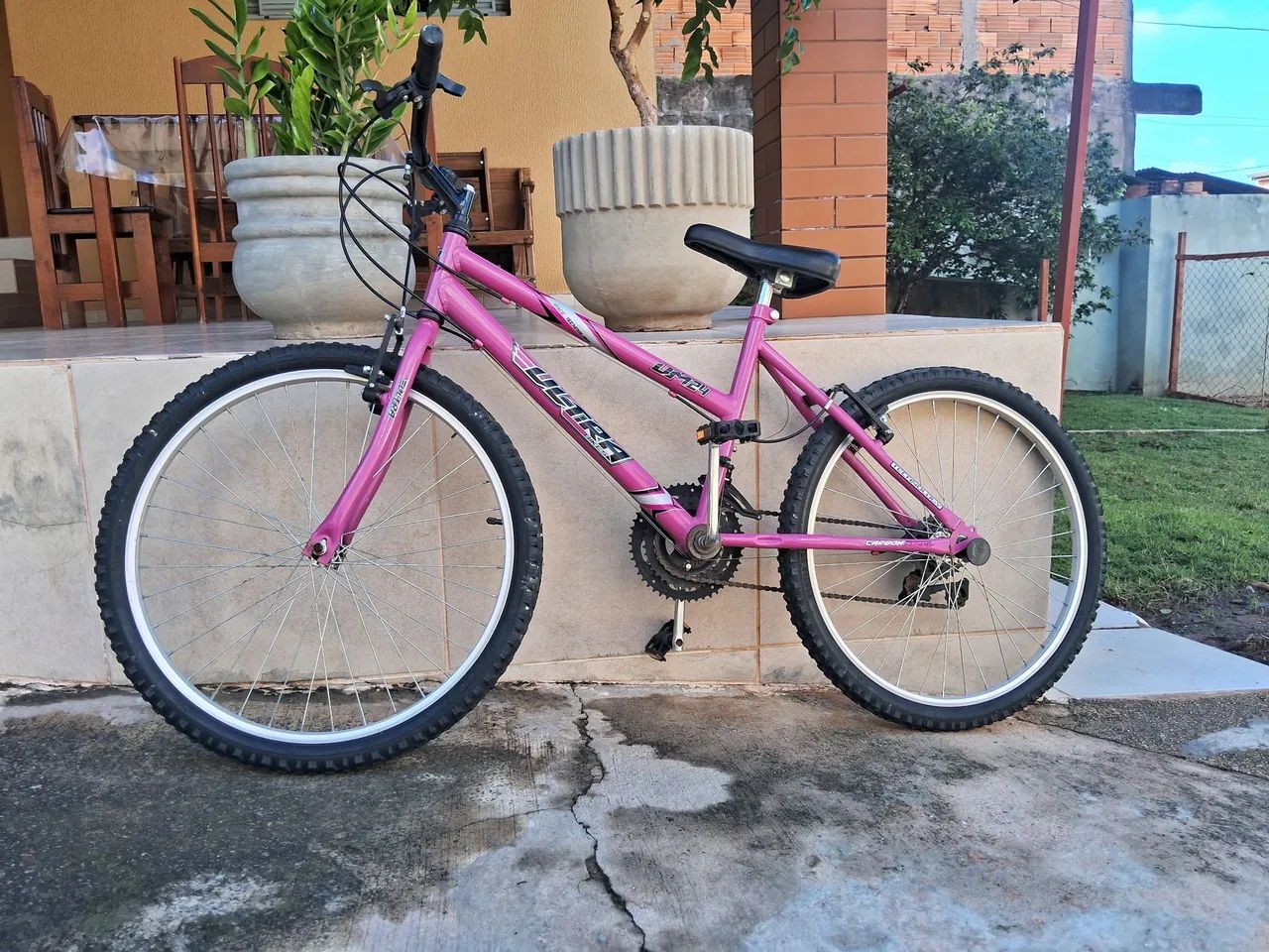 Bicicleta aro 24 com pouquíssimo uso  - Foto 2