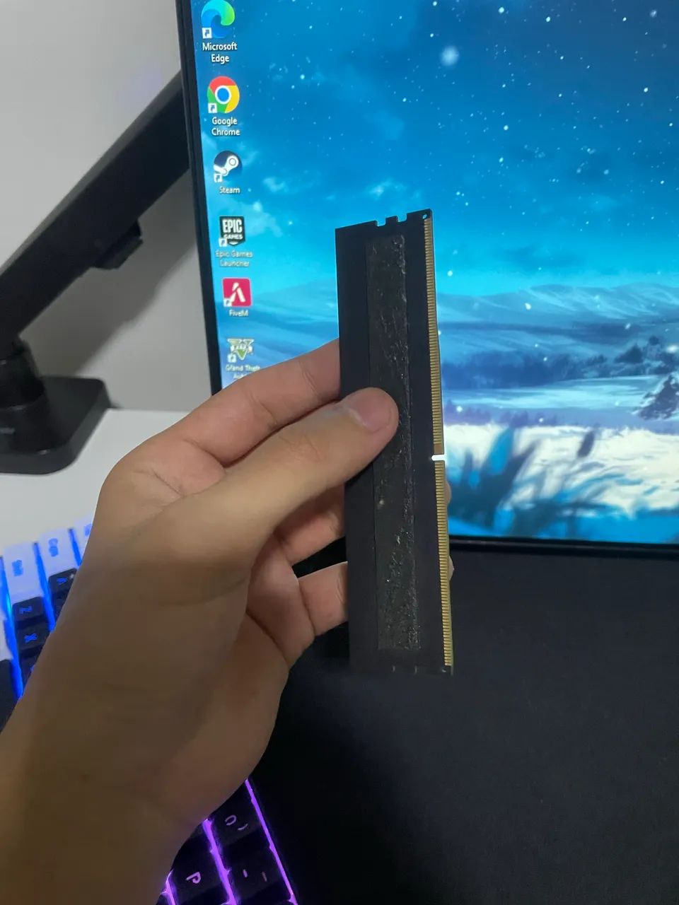 RAM Memory65704297398018121