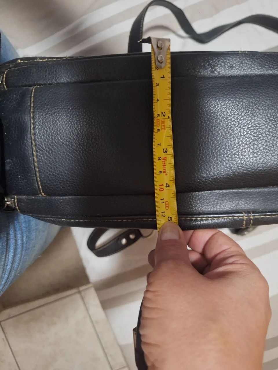 Bolsa de couro para notebook/livros - Foto 5