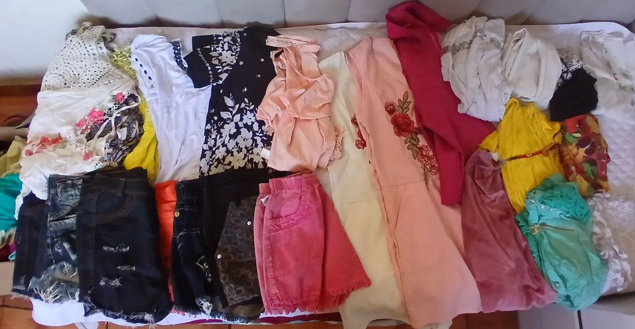 Lote de 52 Peças de Roupas novas - Foto 5