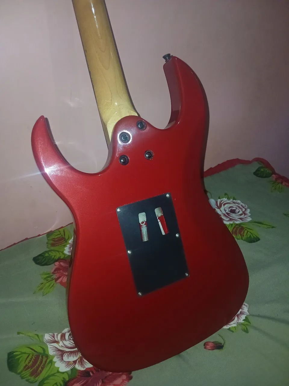 Guitarra + pedais - Foto 3