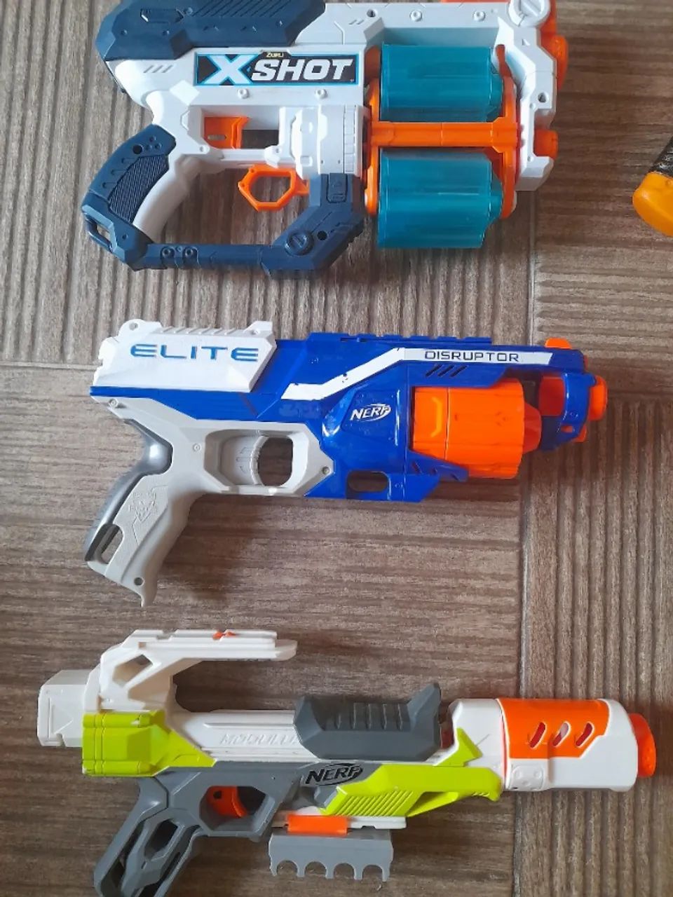Lançadores de dardos Nerf e outras