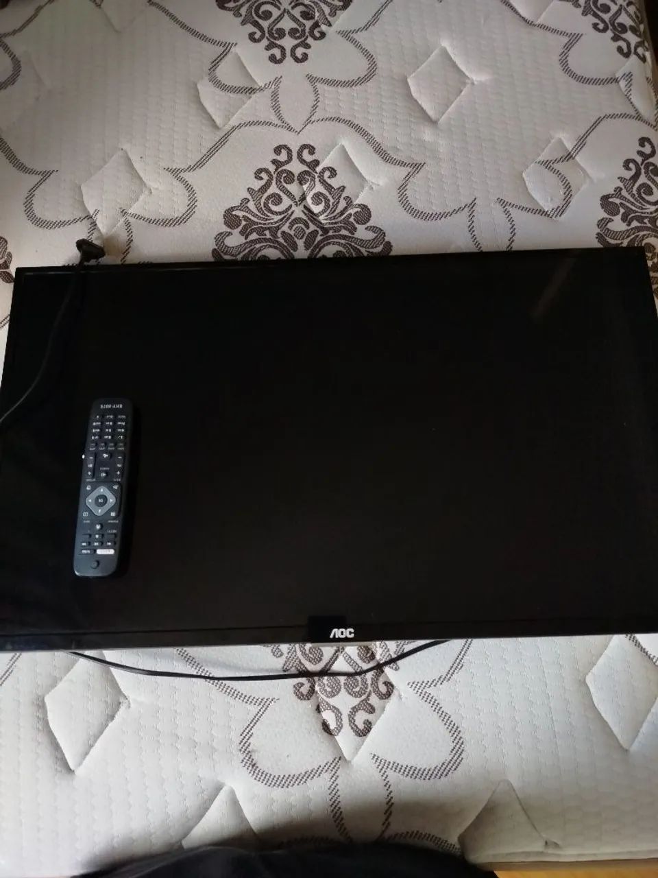 Vendo tv 32 polegadas, marca AOC smart 