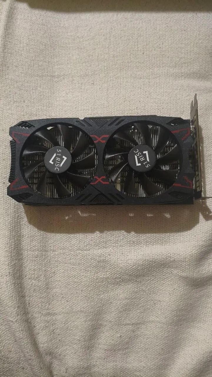 Rx 5500 xt 8gb funcionando normalmente 