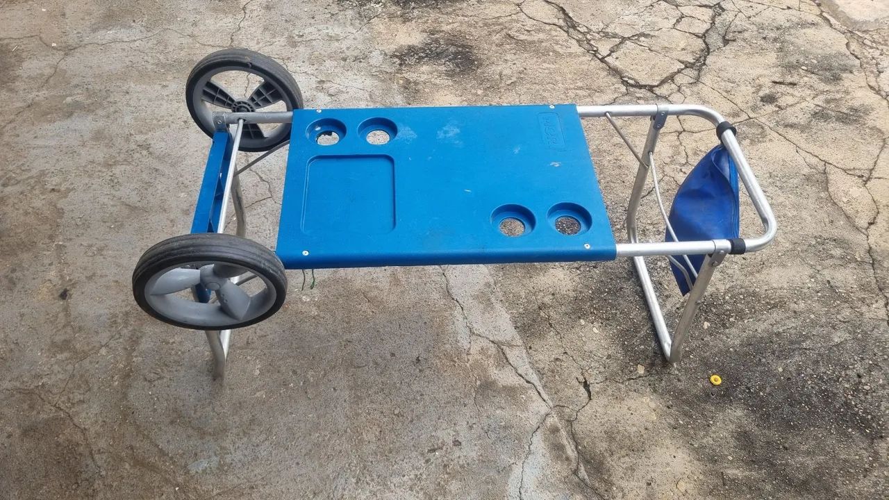CARRINHO DE PRAIA QUE VIRA MESA
