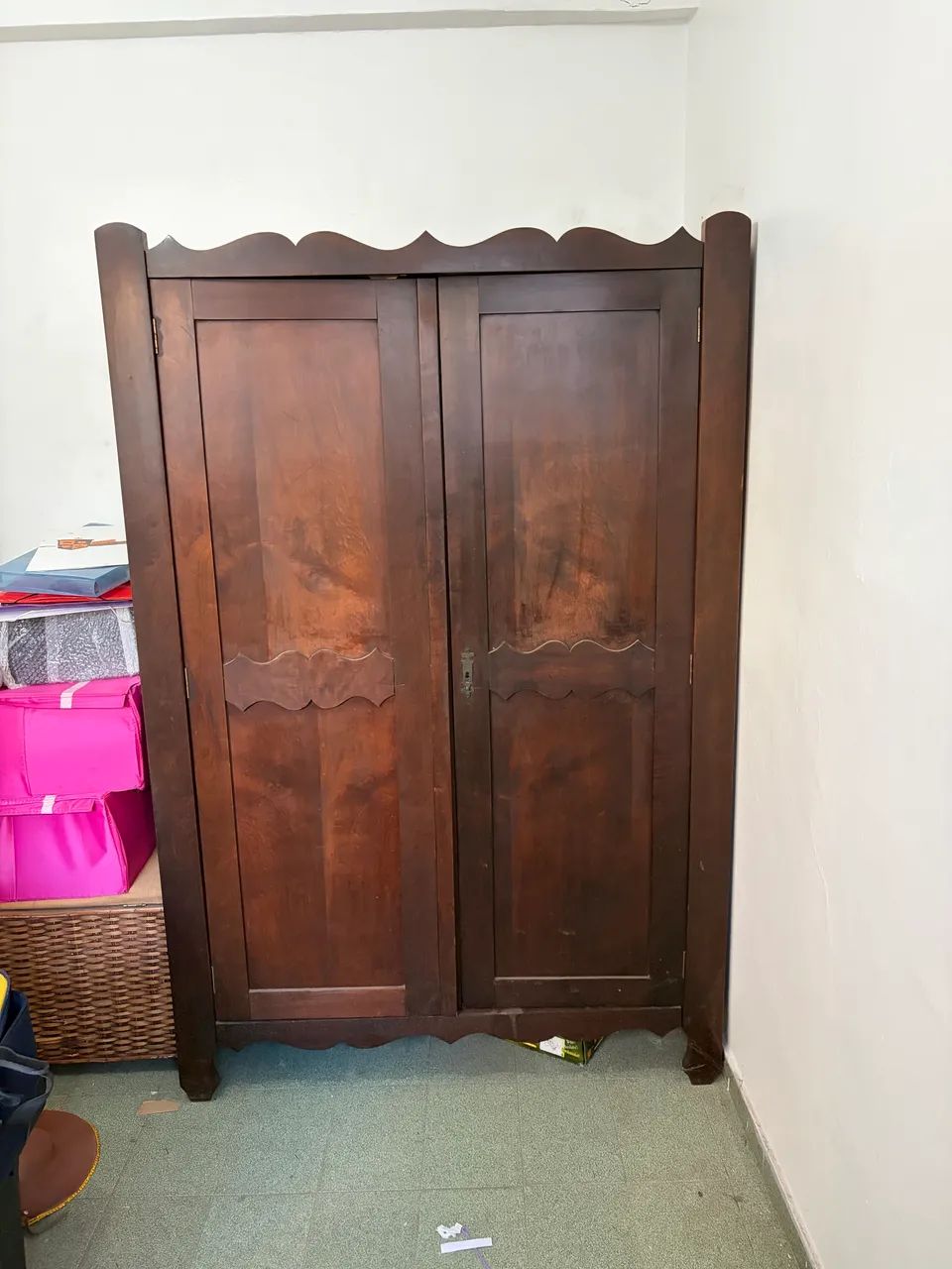 Guarda-roupa madeira maciça