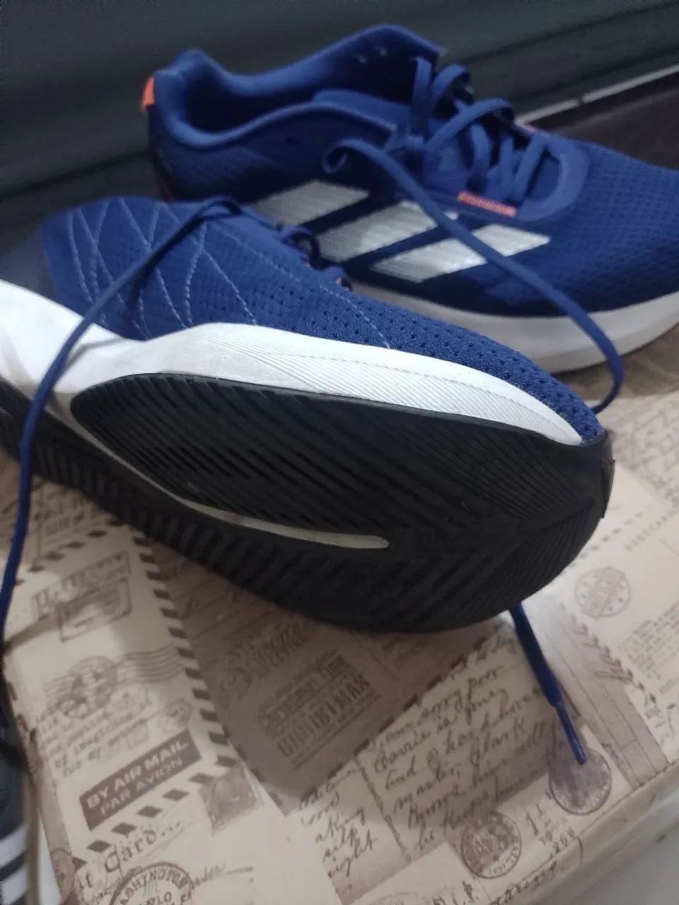 Tênis Adidas 