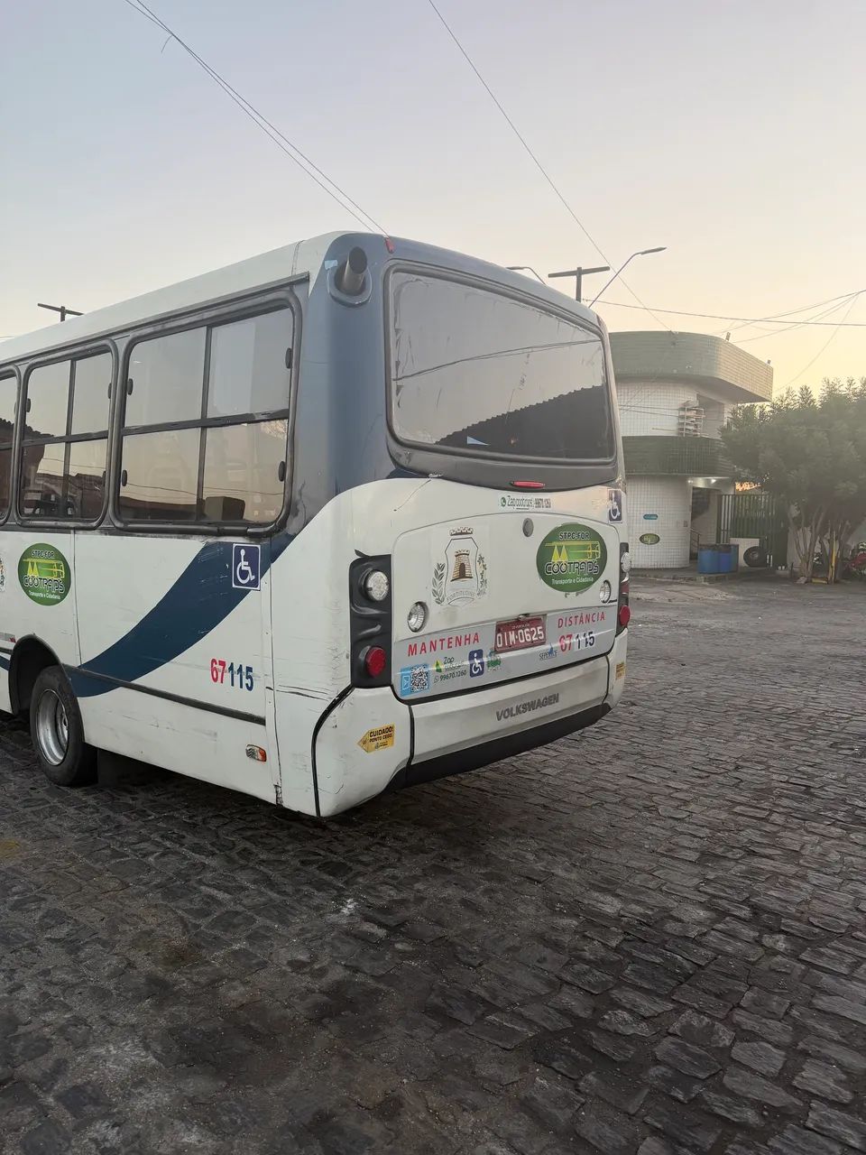Microônibus Wolks Cumis 2012 - Foto 4