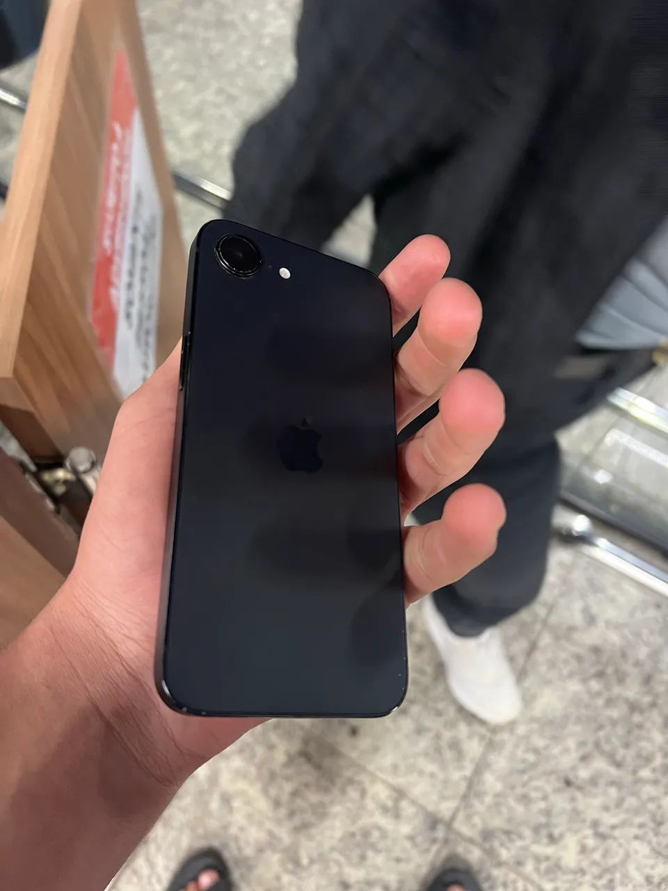 iPhone 16e, 91% de bateria, nem uma peça trocada? - Foto 4