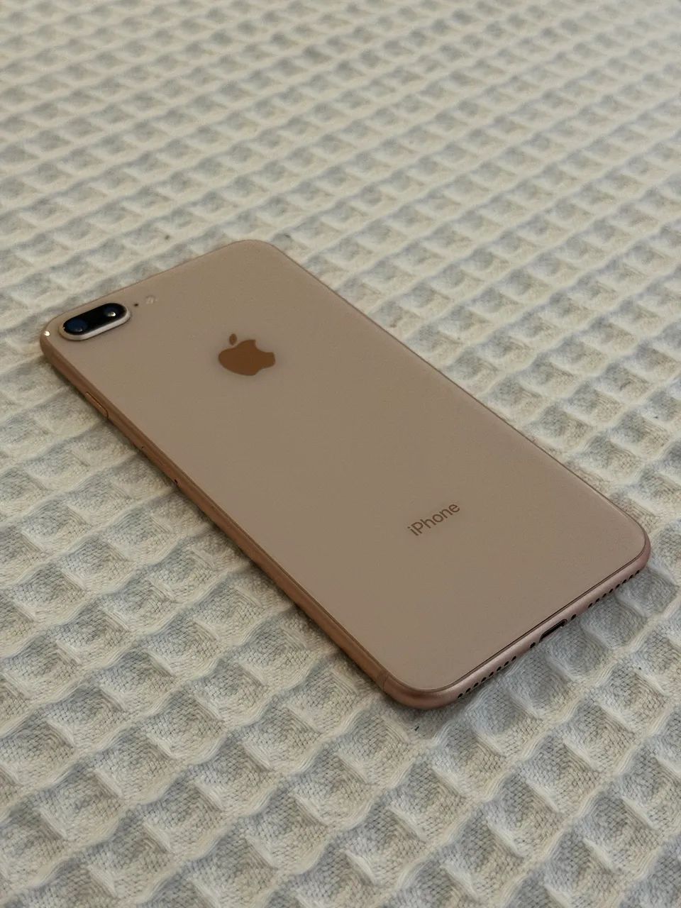 iPhone 8 Plus - 64 gb - Foto 2