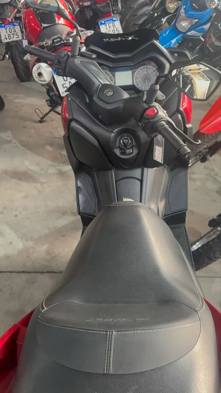 Yamaha XMAX 250 2021 - Foto 4