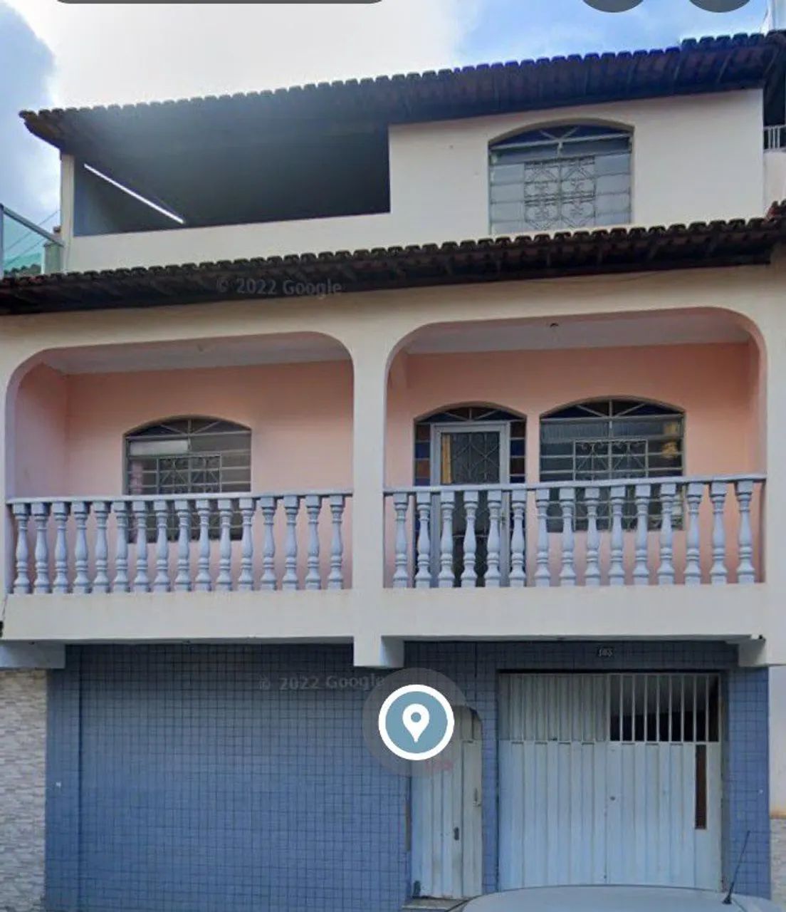 Vendo , aceito troca por outra casa