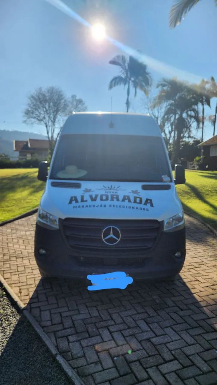 Mercedes-Benz Sprinter 417 FURGÃO L.T.A. DIESEL (E6) 2024