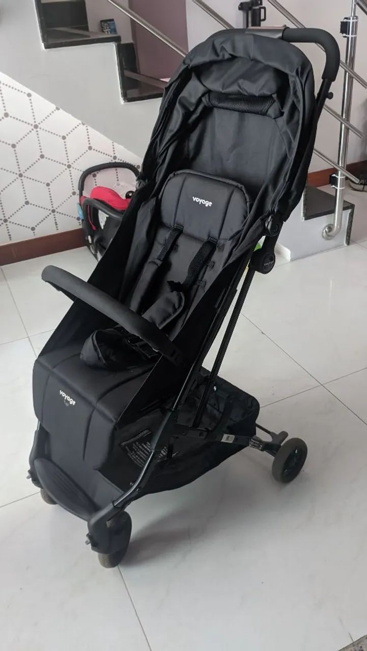 Carrinho de bebê Yupi Voyage imperdível  - Foto 4