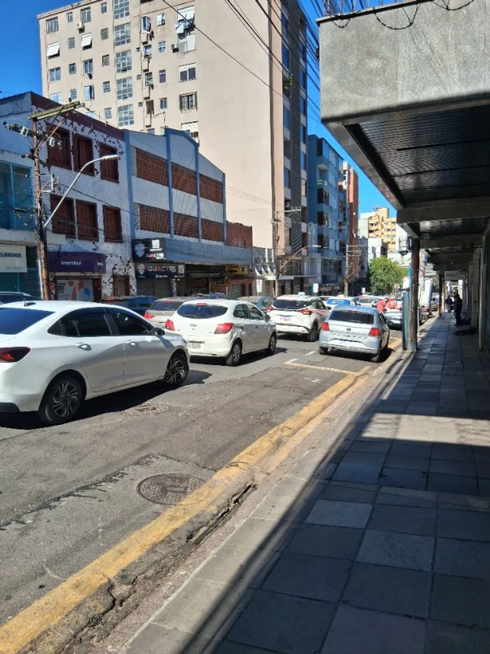 INÉDITO PRÉDIO NO CENTRO POR R$ 1.599,00 O METRO QUADRADO