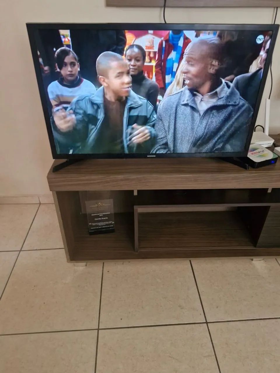 Tv Smart Samsung 32 polegadas ( Semi nova)  - Foto 4