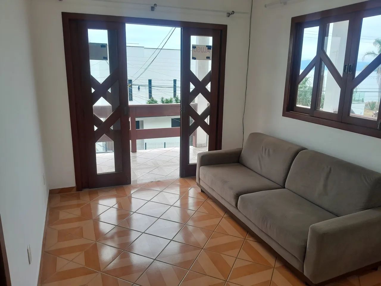 Casa com vista para o mar em Sambaqui - Foto 5