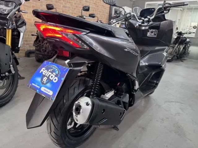 HONDA PCX DLX ABS  - Foto 3