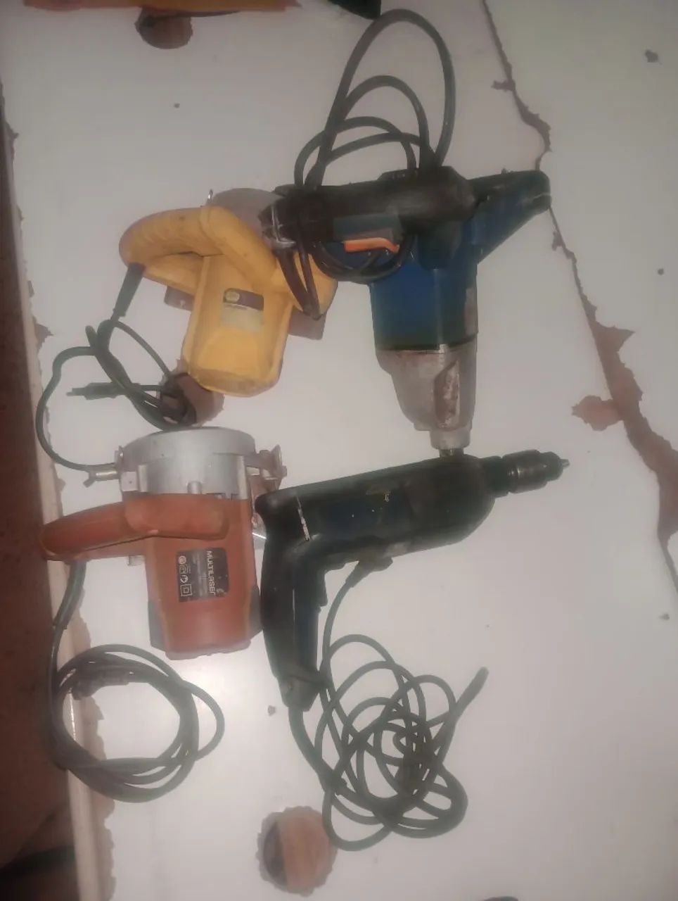 VENDE-SE FERRAMENTAS 