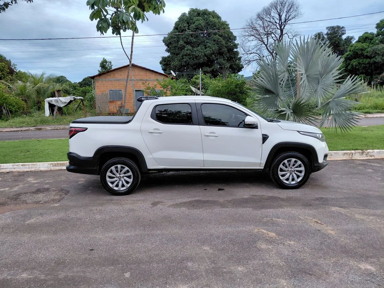 Fiat Strada Freedom 1.3 Flex 8V CD 2024 - Foto 2