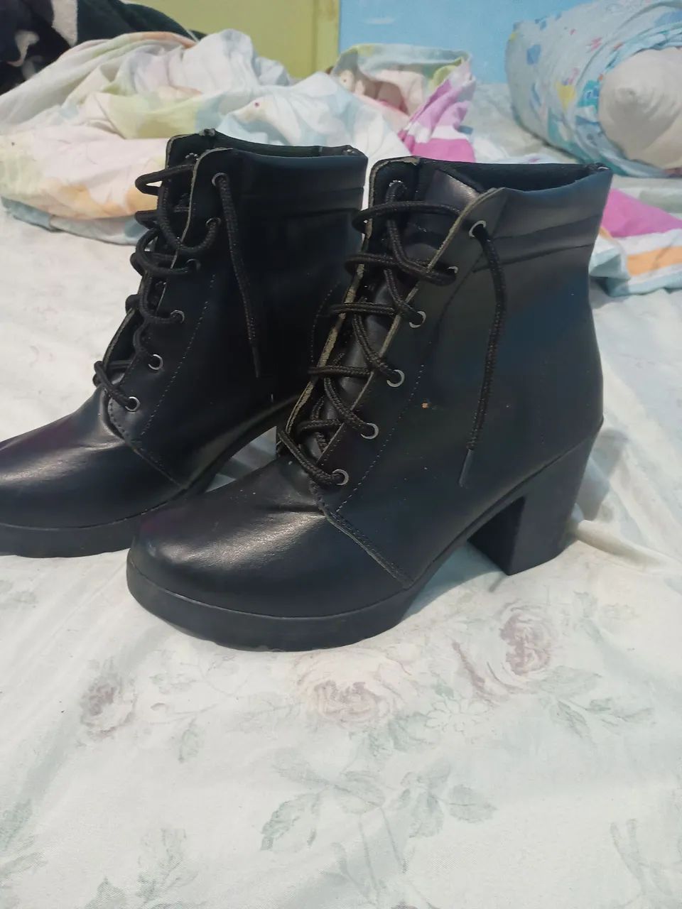 Bota feminina 