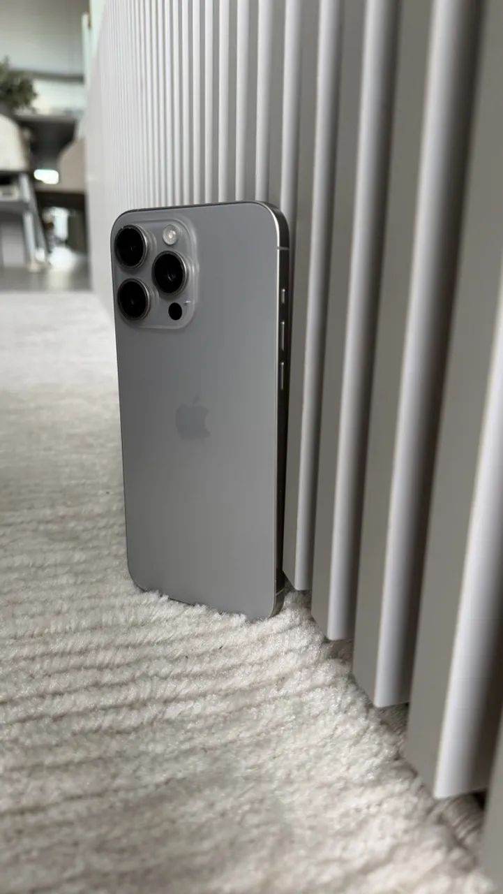 iPhone 15 Pro Max  - Foto 3