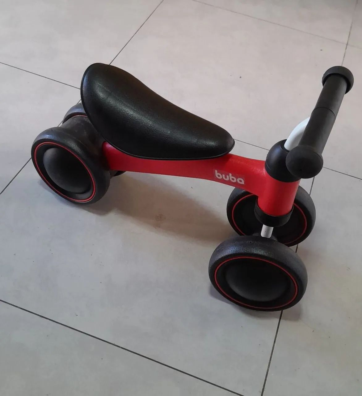 Bicicleta de equilibroo buba