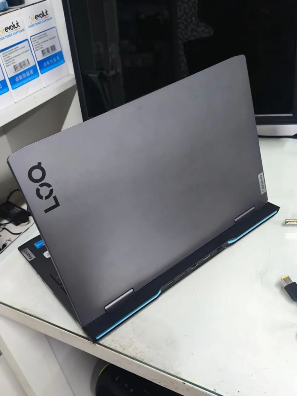 Notebook gamer Lenovo  - Foto 2