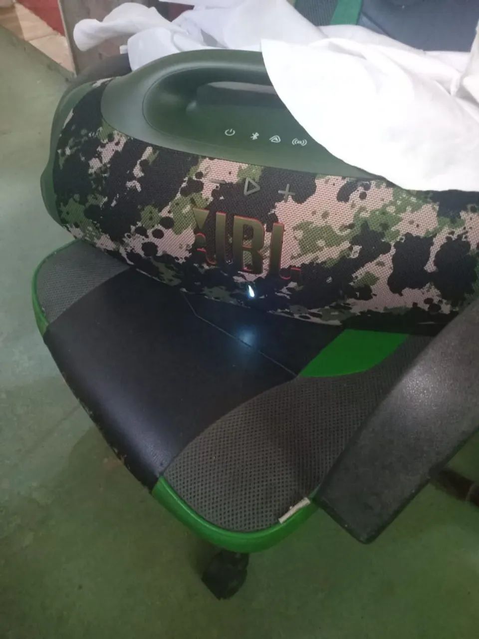 Jbl - Foto 2