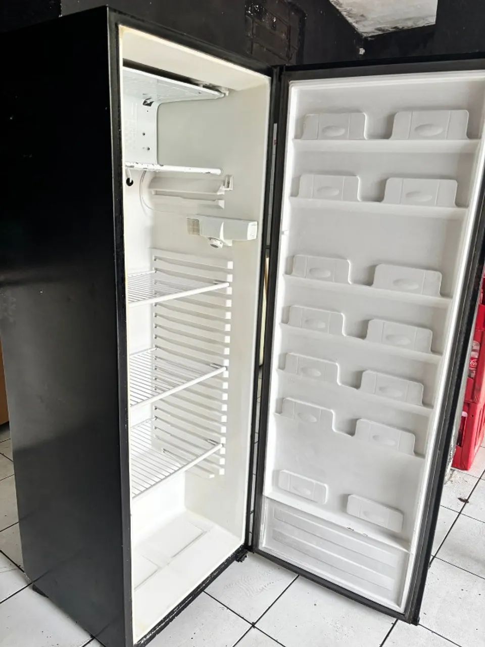 GELADEIRA BRASTEMP PRETA - Foto 2