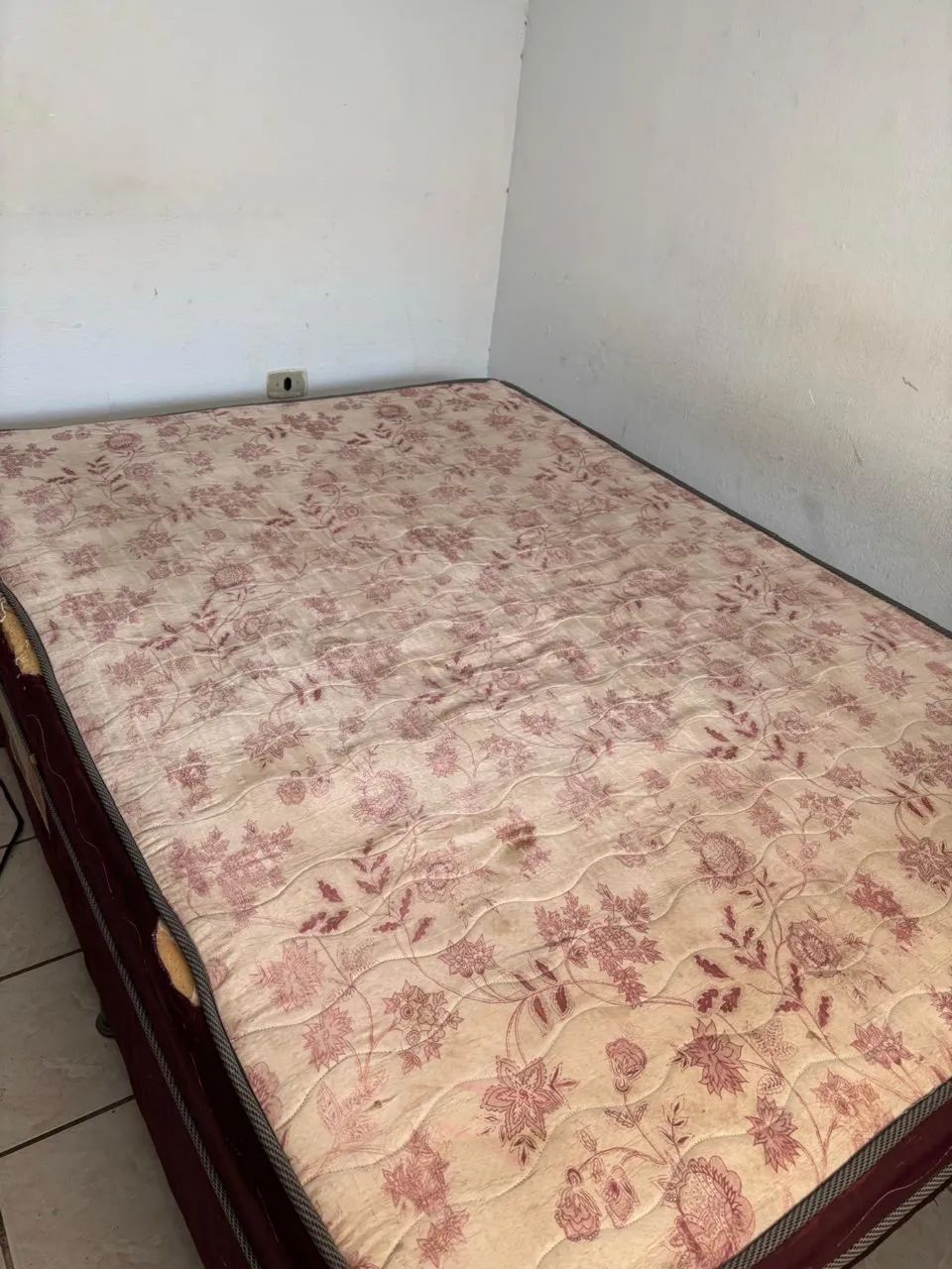 Cama casal 