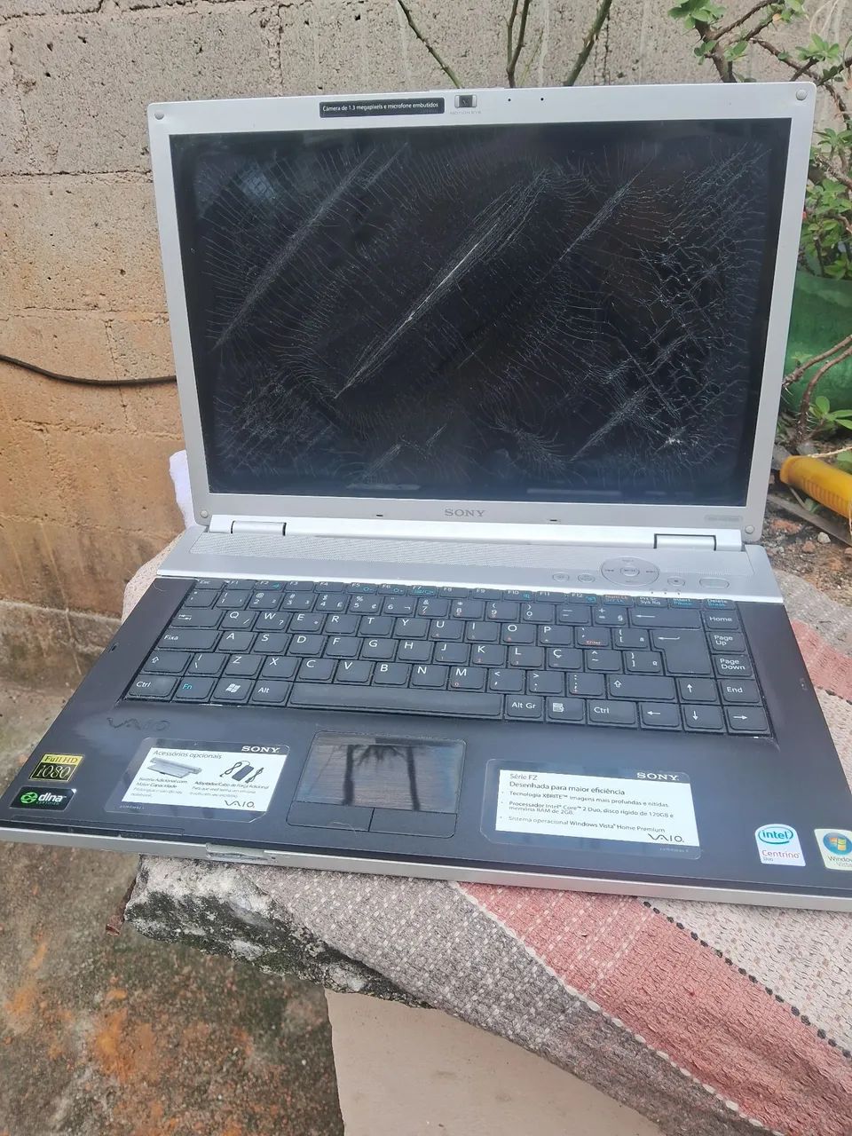 Notebook Sony VGN-FZ250AE com defeito - Notebooks - Jardim Santa