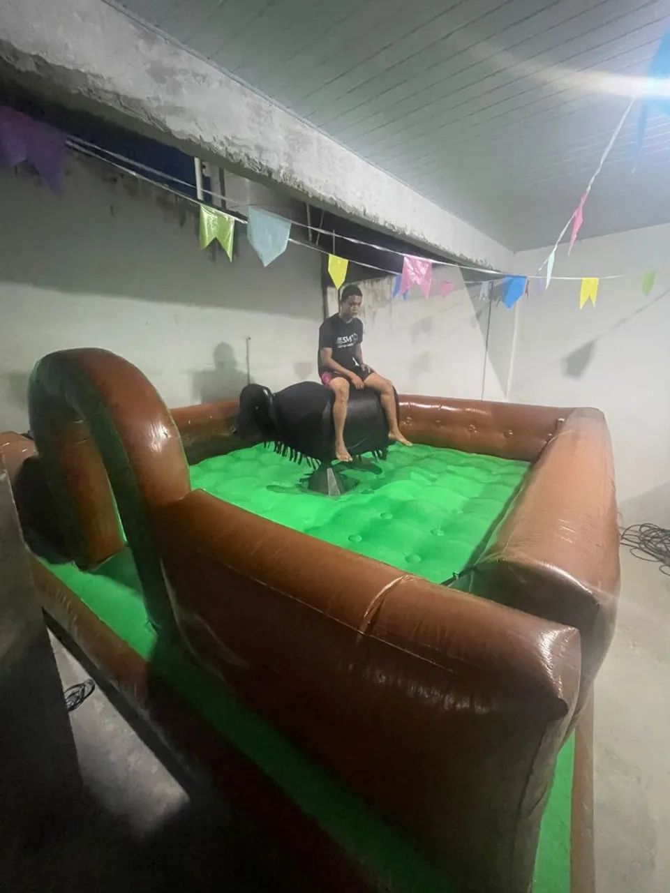 locação de touro mecânico  - Foto 3