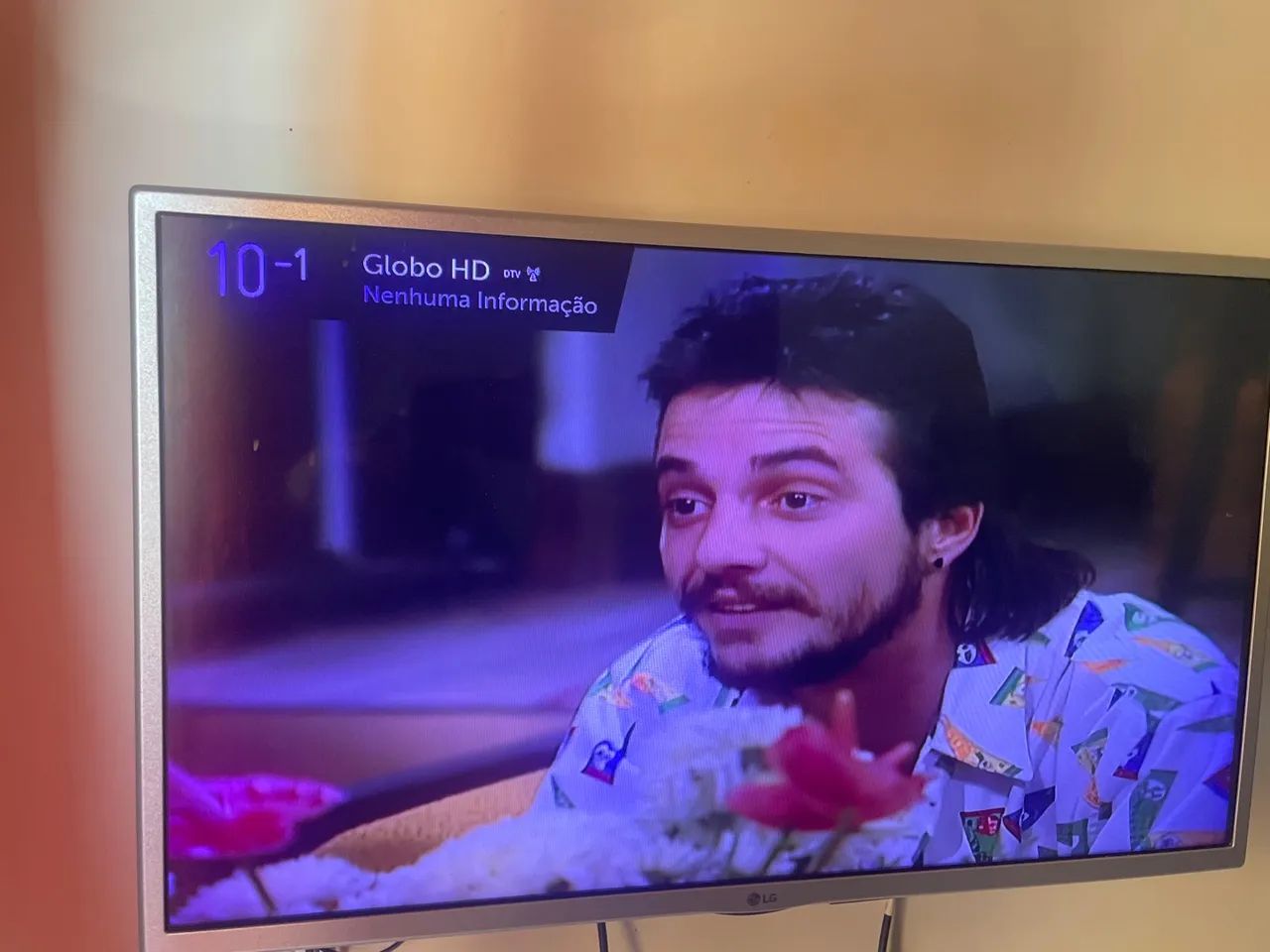TV LG 32 -Smart TV ? LJ600B - Foto 2
