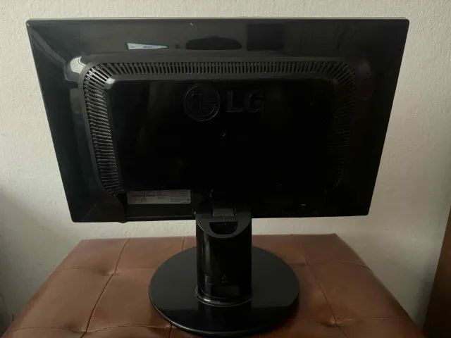 Monitor LG Flatron 17 polegadas - Foto 2