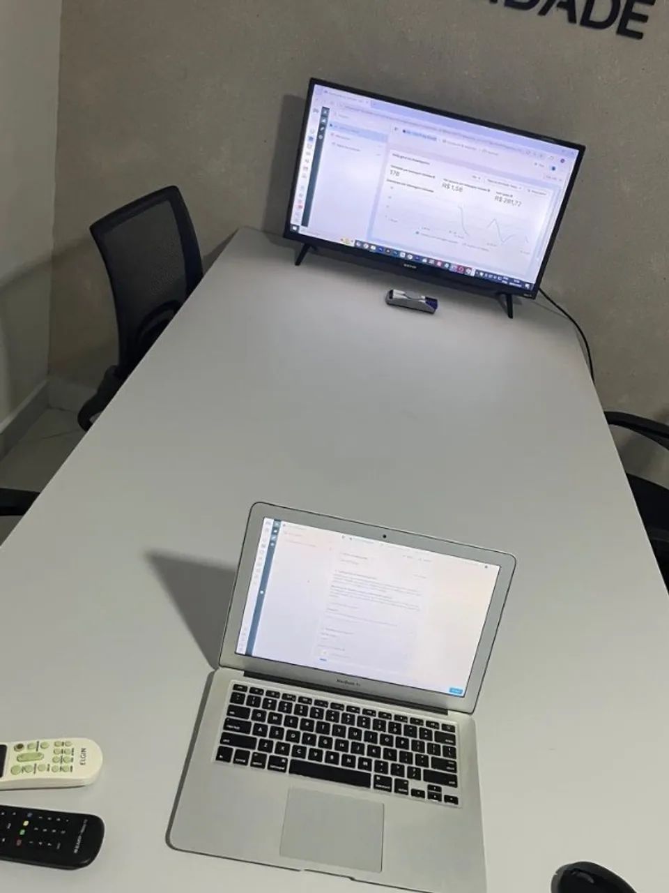 Mesa de reunião escritório  - Foto 4