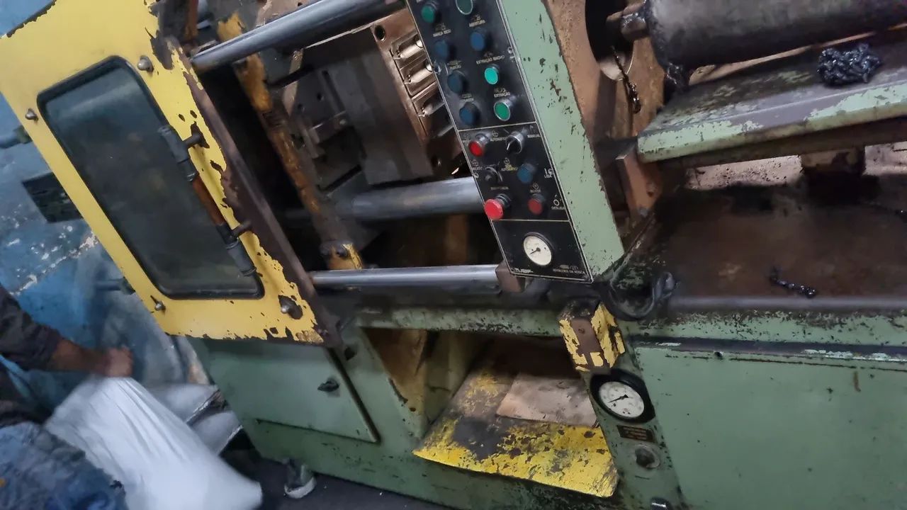 Injetora plastica mg - Foto 5