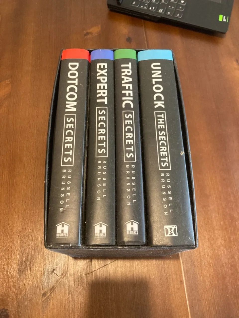 BOX RUSSELL BRUNSON - THE SECRETS TRILOGY - MARKETING DIGITAL