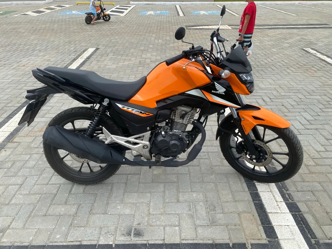 Muito nova, baixo km - Foto 5