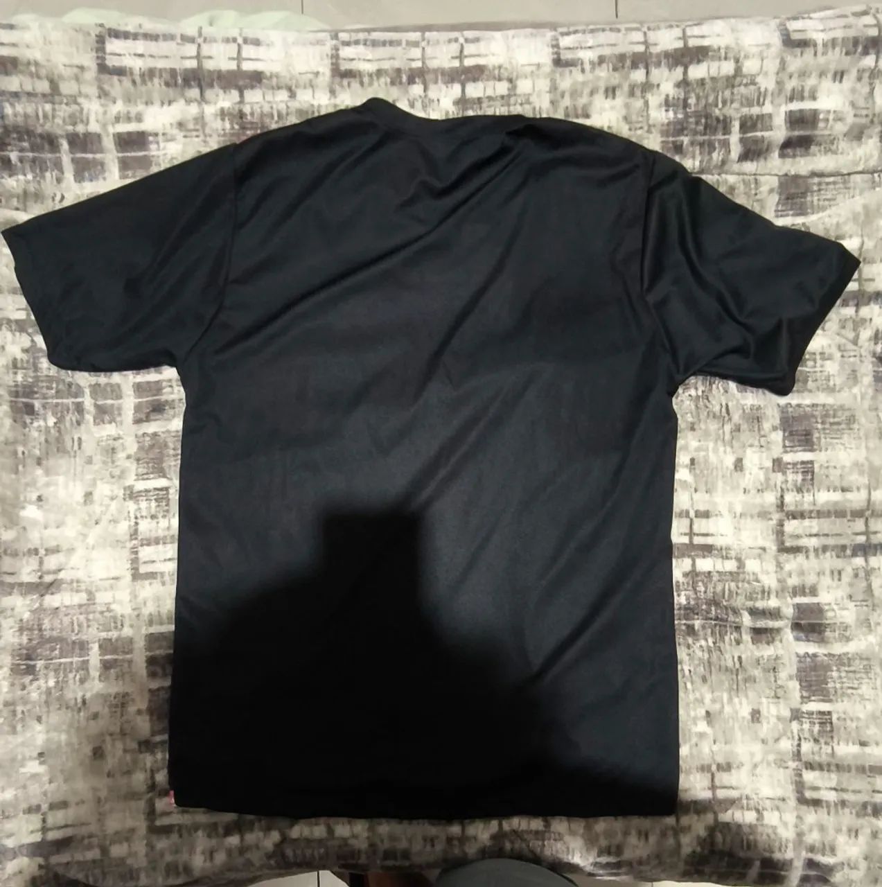 Camisa Hip Hop tamanho G nova - Foto 2