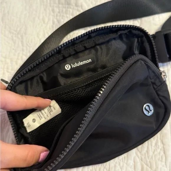 Pochete preta lululemon  - Foto 2