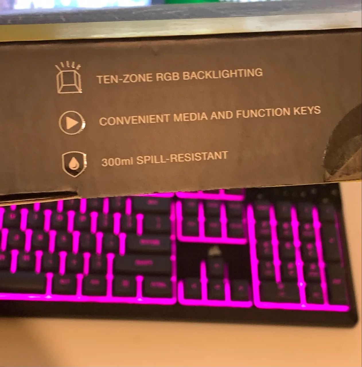 Teclado GAMER rgb CORSAIR | k55 core - Foto 3