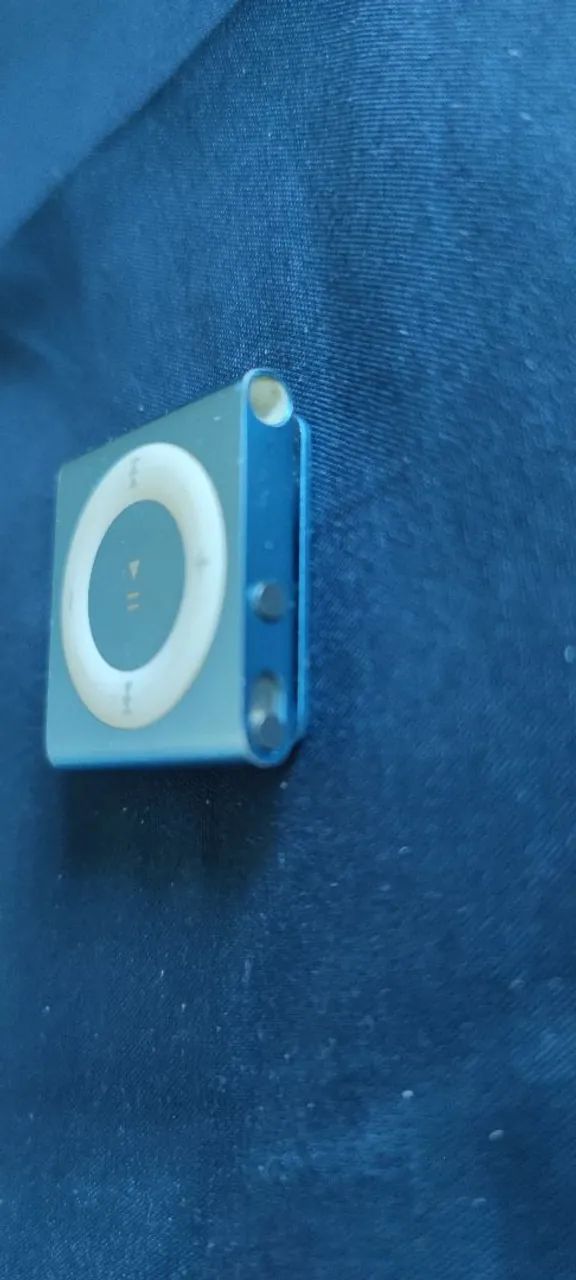 ipod shuflle 2gb e cabo dados