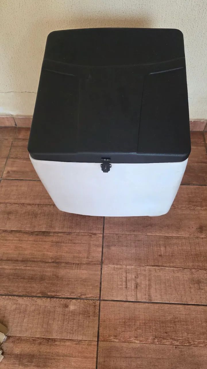 Baú  para entregas 125Lts 