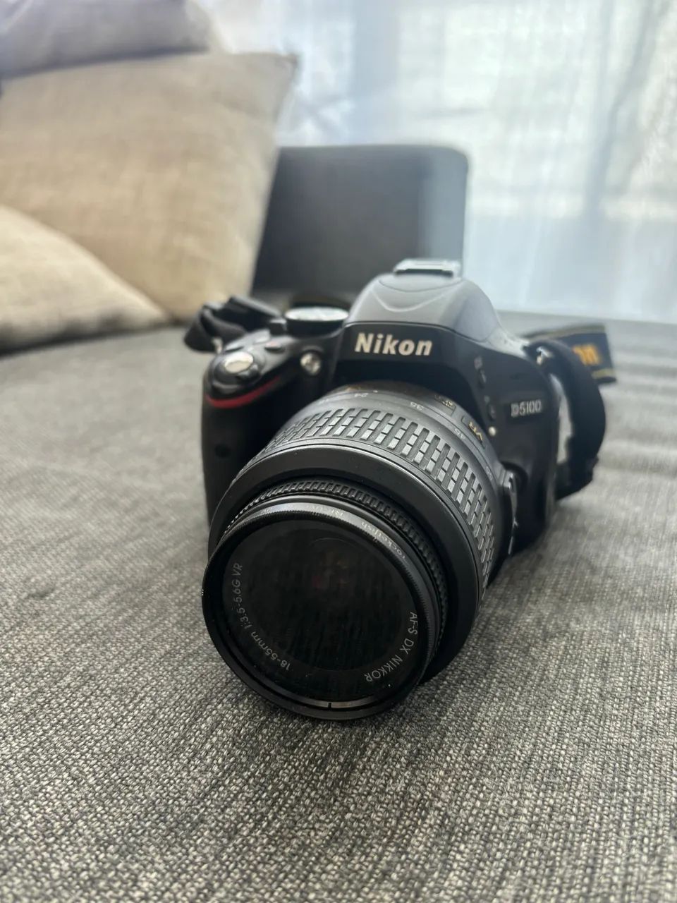 NIKON D5100