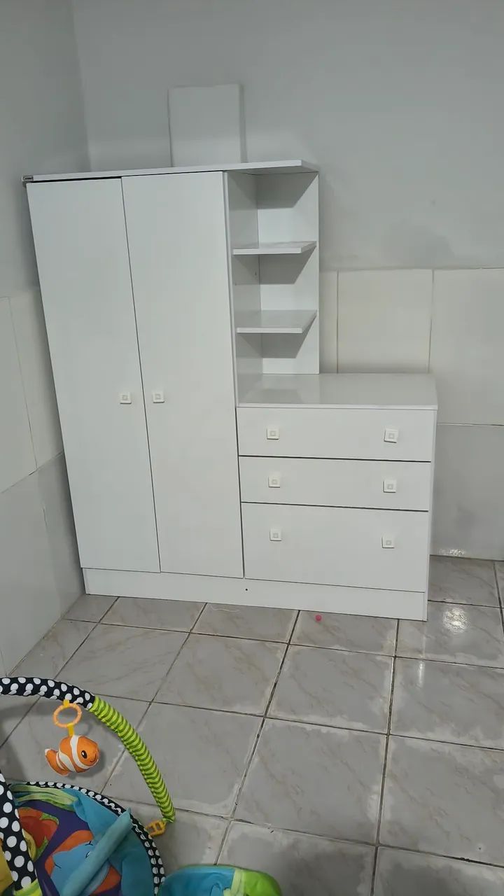 Vendo cômoda usada