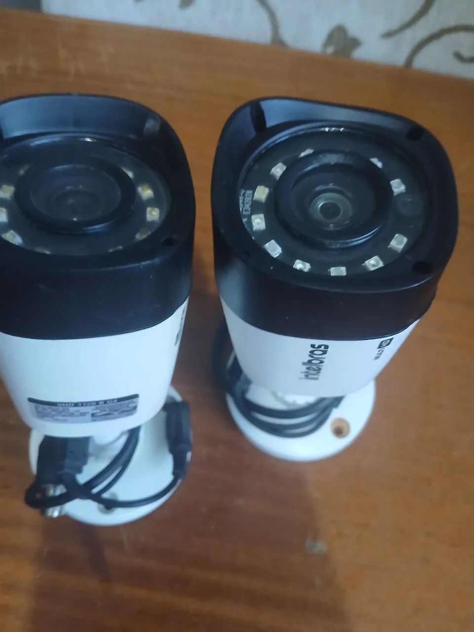 2 câmeras intelbras usadas  - Foto 3
