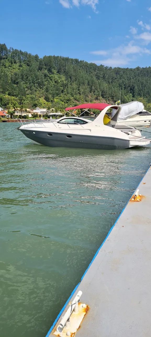 Real 31 Class 2 volvo D3 de 220 hp cada diesel